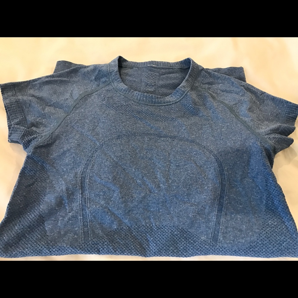 Lululemon swiftly tech short sleeve top